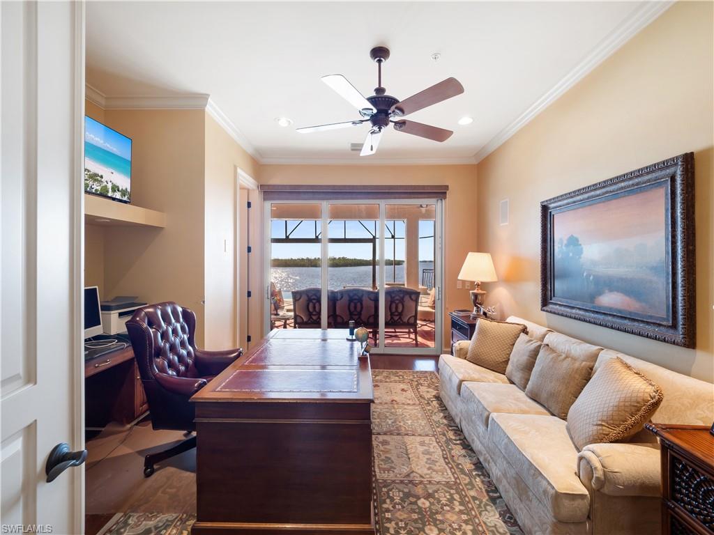 JONATHAN HARBOUR - Residential