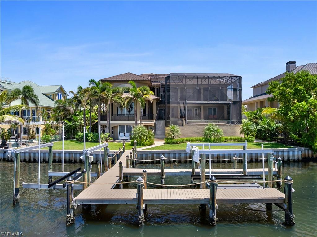 JONATHAN HARBOUR - Residential