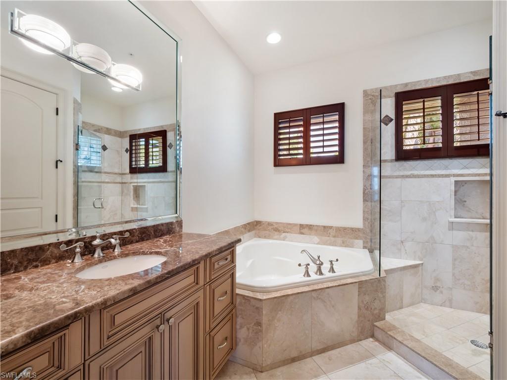 JONATHAN HARBOUR - Residential