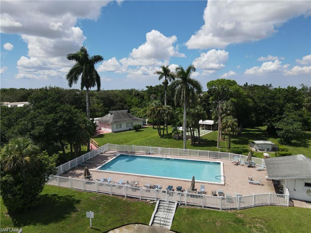 TROPIC TERRACE - Residential