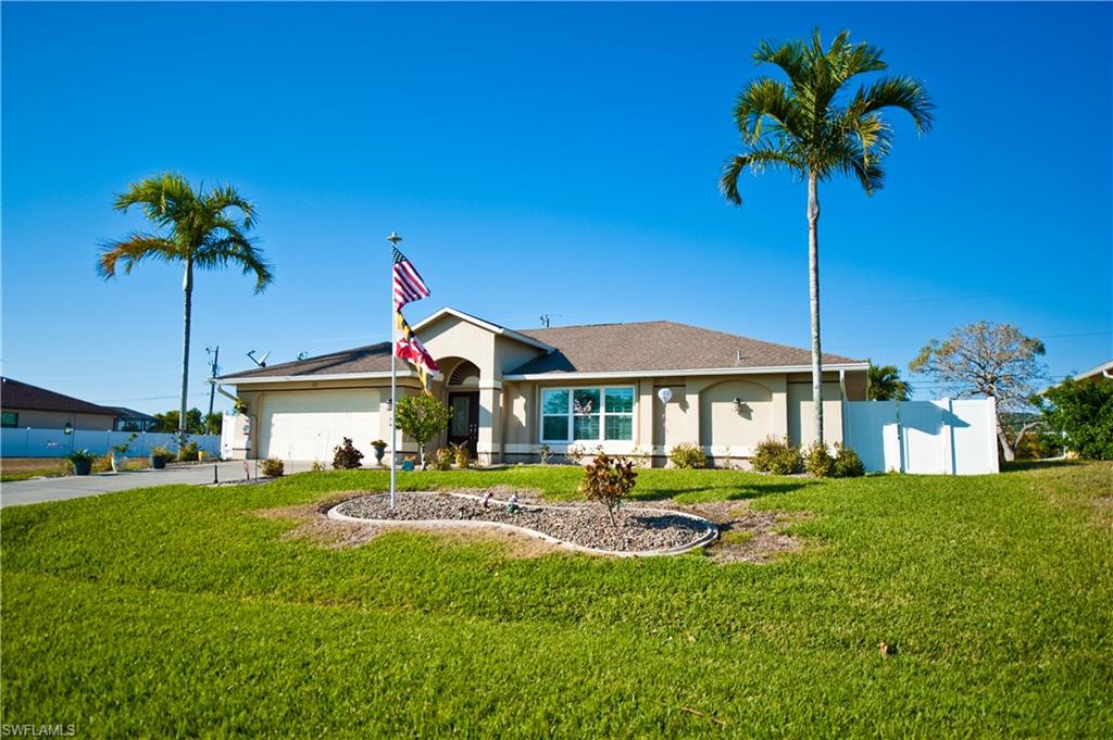 CAPE CORAL - Residential