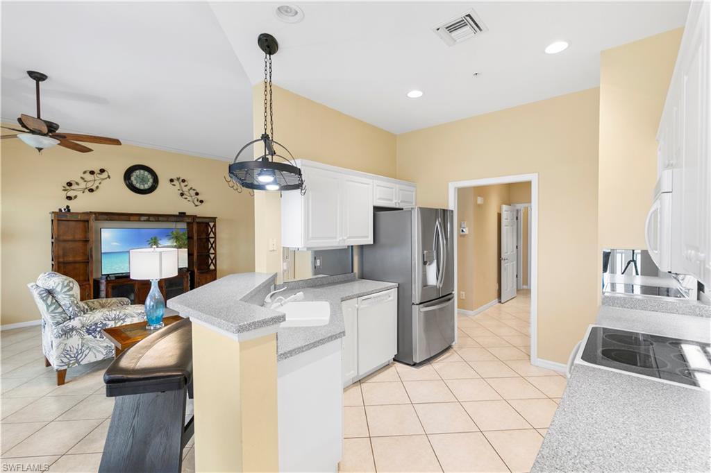 WATERSIDE AT BAY BEACH - Residential