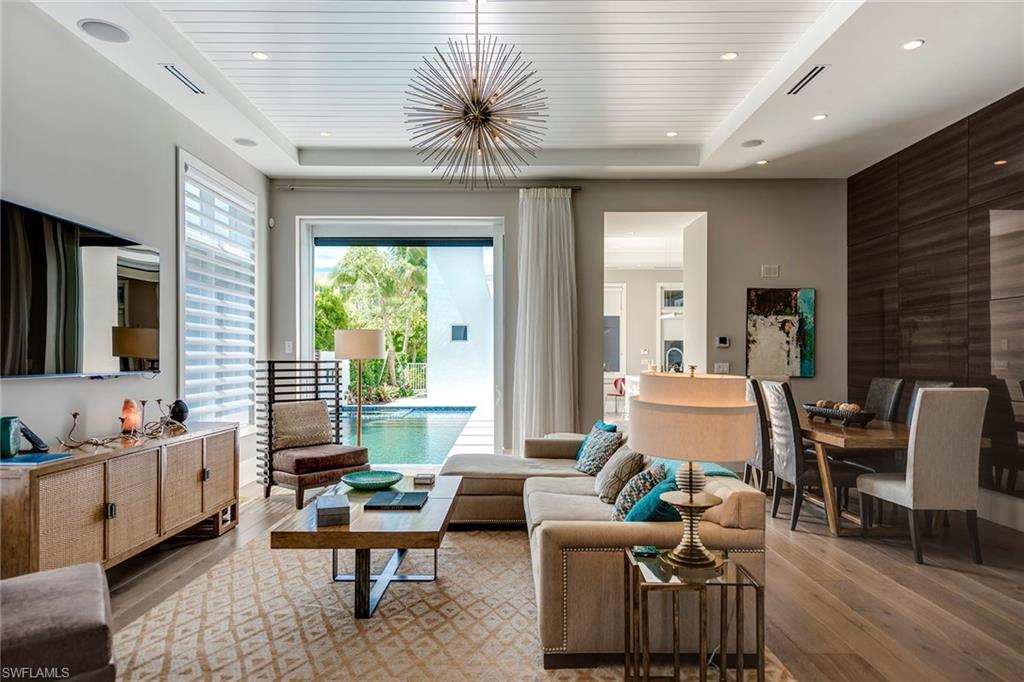 OLDE NAPLES - Residential