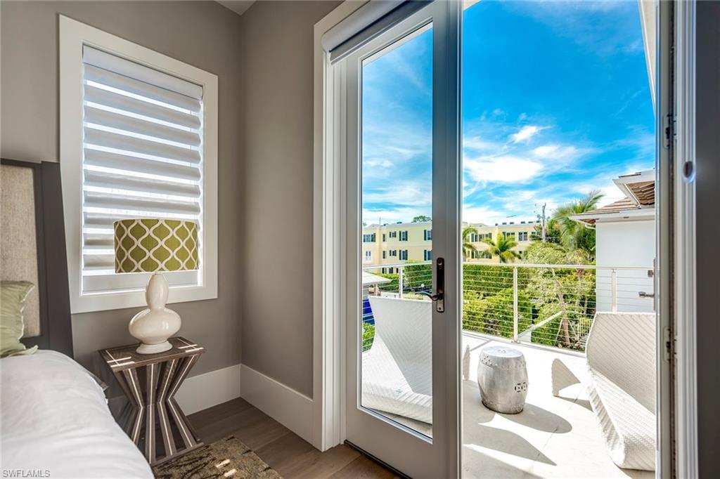 OLDE NAPLES - Residential