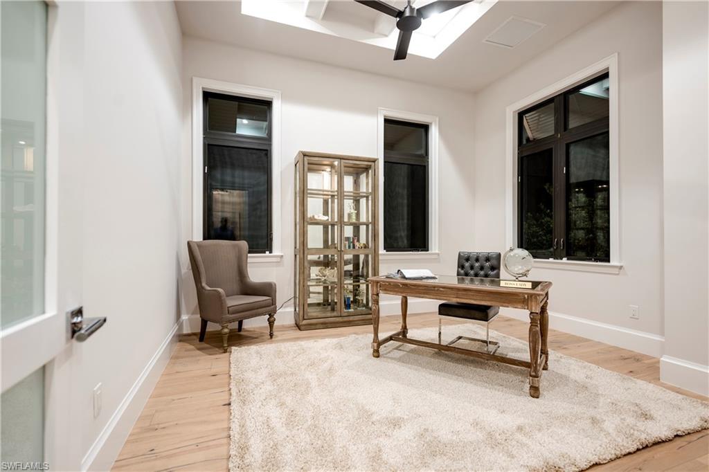 MOORINGS - Residential