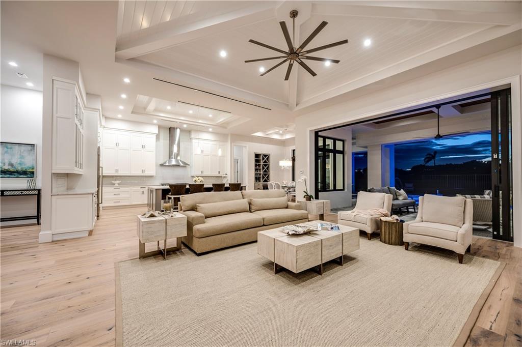 MOORINGS - Residential