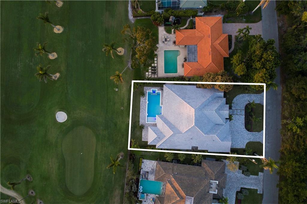 MOORINGS - Residential