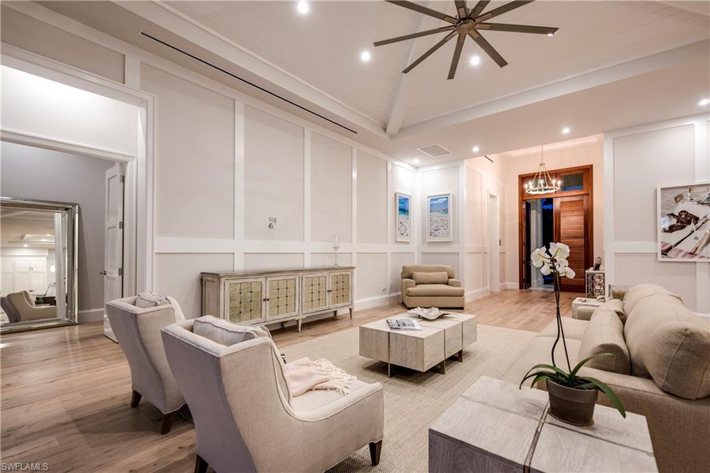 MOORINGS - Residential