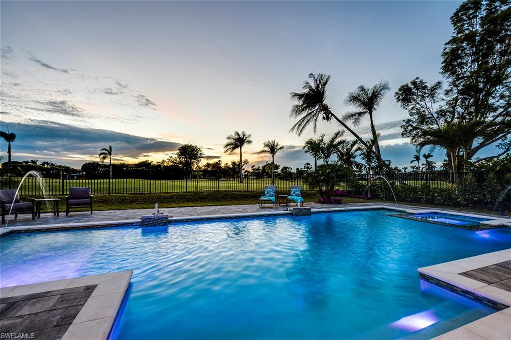 MOORINGS - Residential