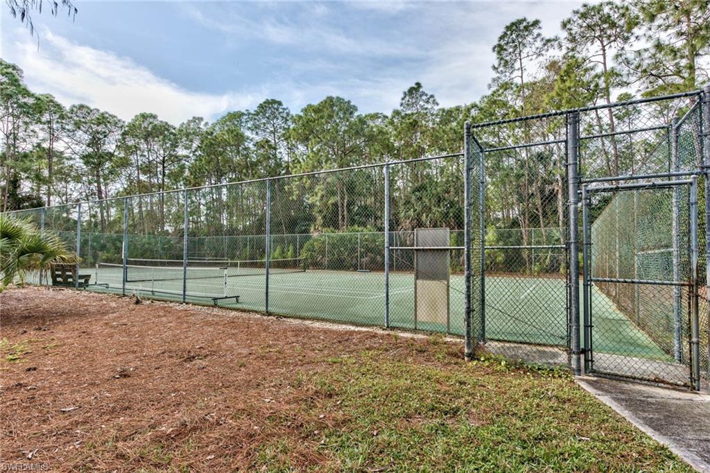 BRISTOL SQUARE - Residential