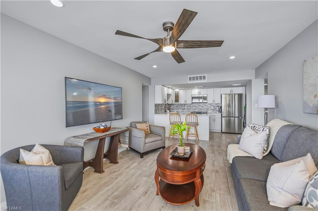 RIVERSIDE CLUB - Residential Lease