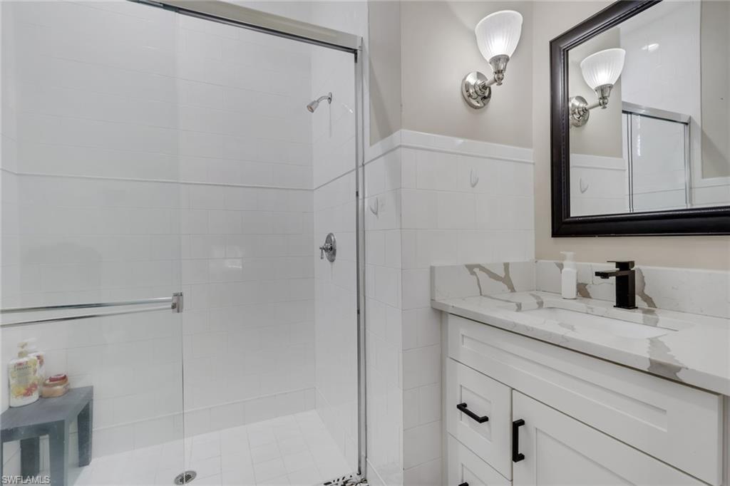 BANYAN WOODS - Residential