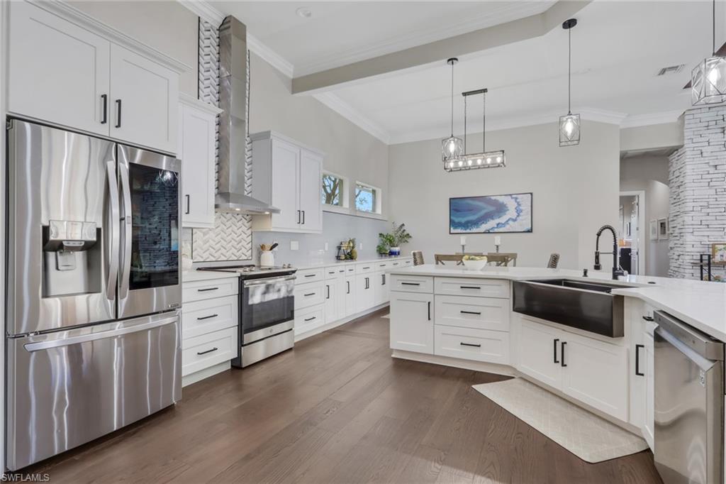 BANYAN WOODS - Residential