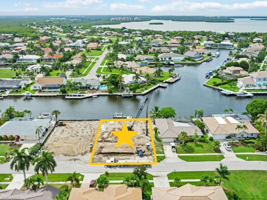 MARCO ISLAND - Residential