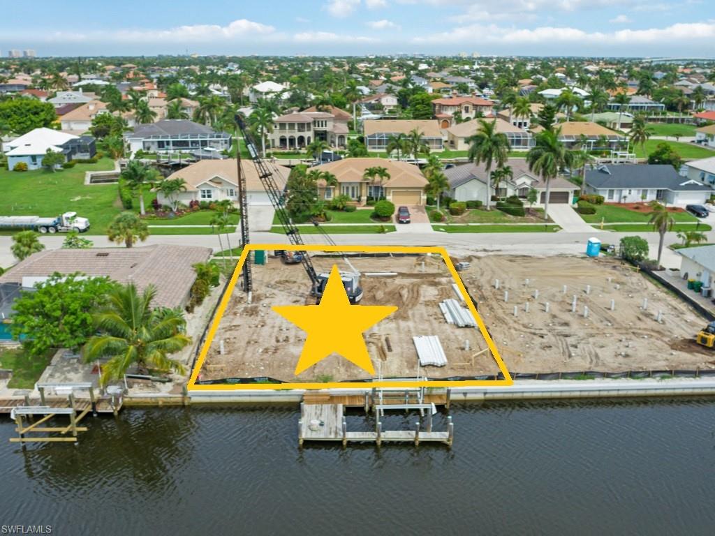 MARCO ISLAND - Residential