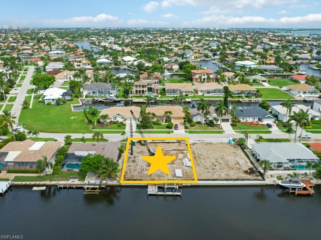 MARCO ISLAND - Residential