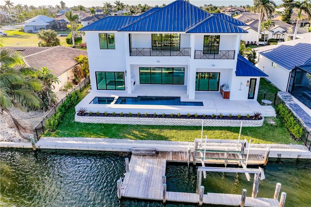 MARCO ISLAND - Residential