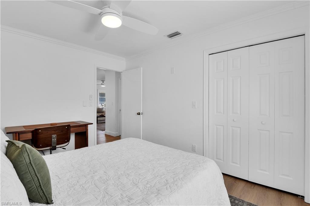 NAPLES PARK - Residential