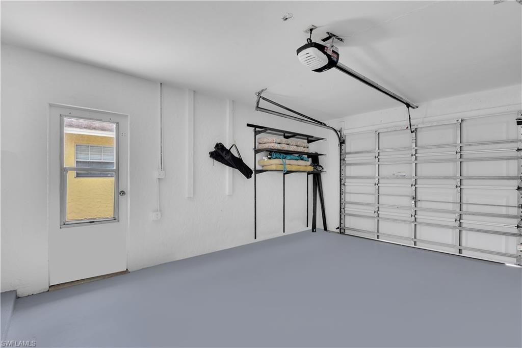 NAPLES PARK - Residential