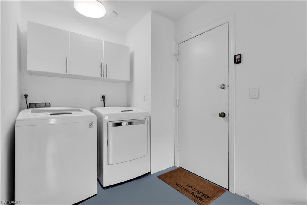 NAPLES PARK - Residential