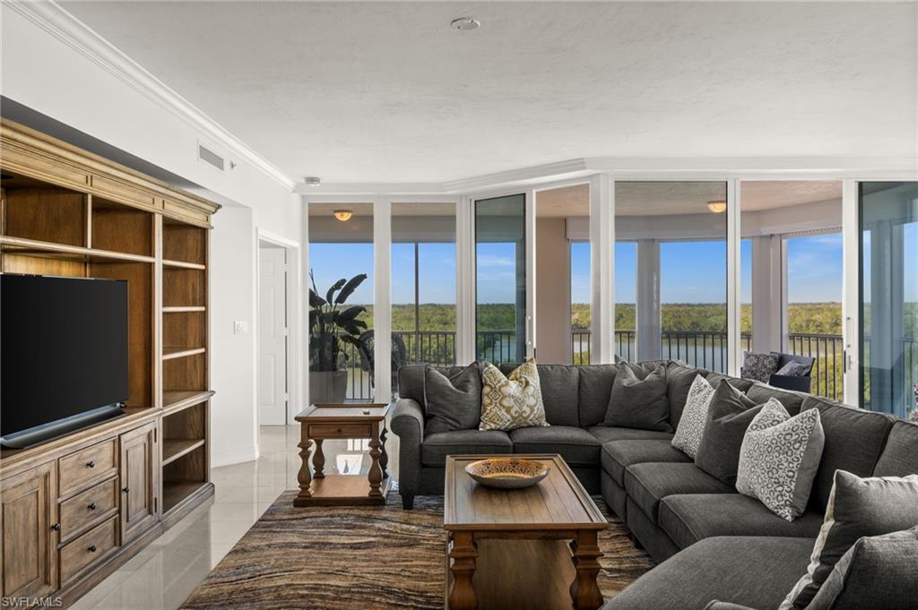 PELICAN ISLE - Residential