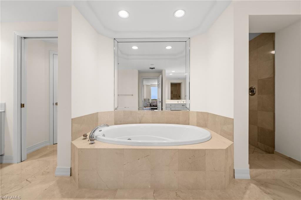 PELICAN ISLE - Residential