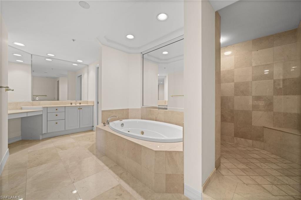 PELICAN ISLE - Residential