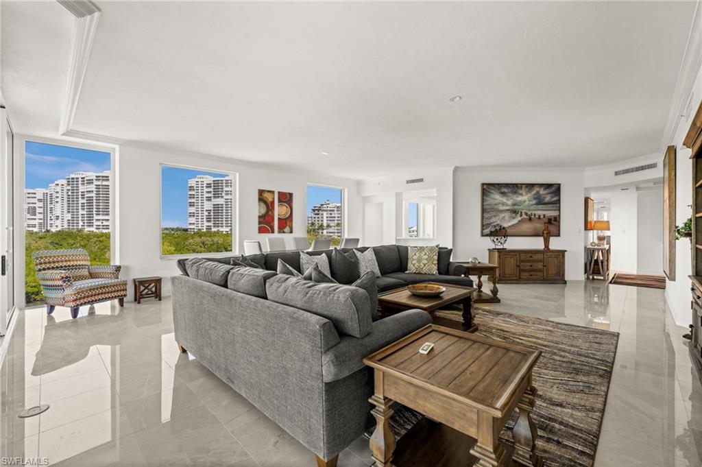 PELICAN ISLE - Residential