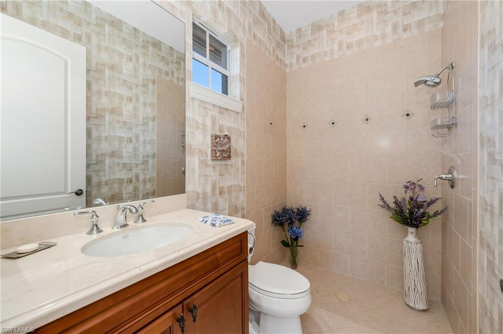 BANYAN WOODS - Residential