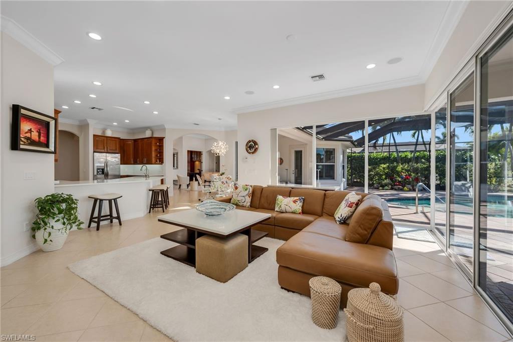 BANYAN WOODS - Residential