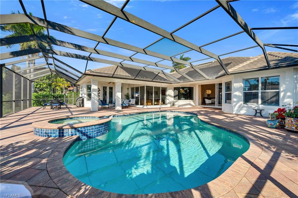 BANYAN WOODS - Residential