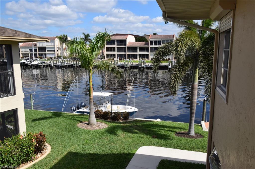 CORAL REEF CONDO - Residential