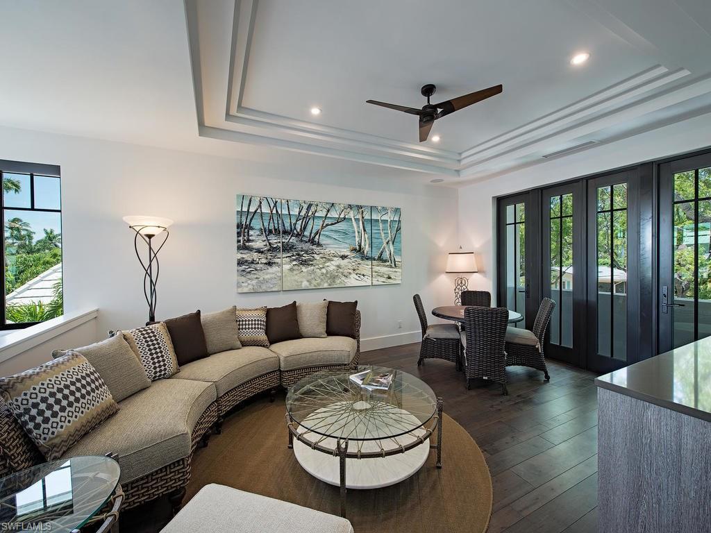 OLDE NAPLES - Residential