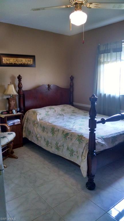 FORT MYERS SHORES - Residential