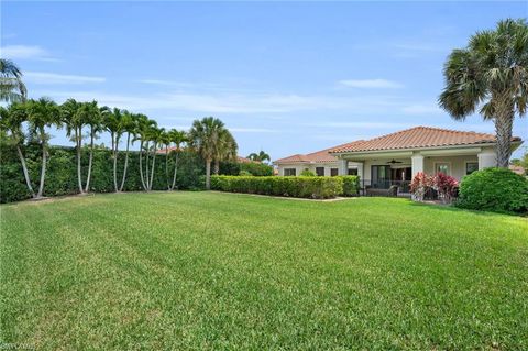 A home in NAPLES