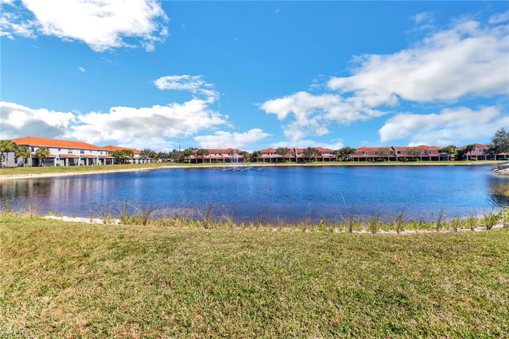 SUMMIT PLACE - Residential