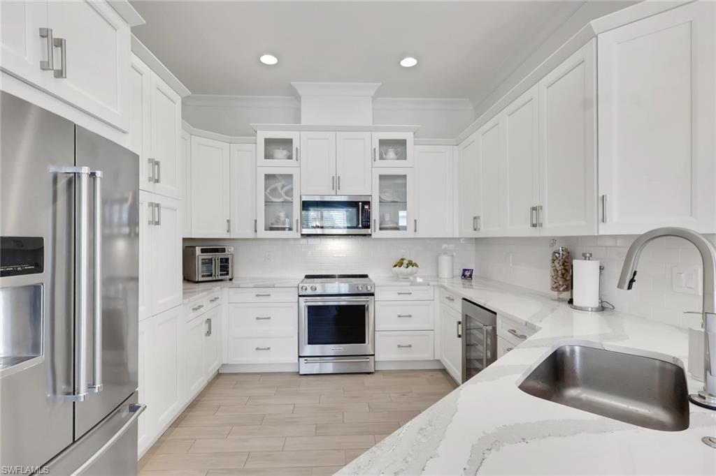 6367 Negril Isle DR
