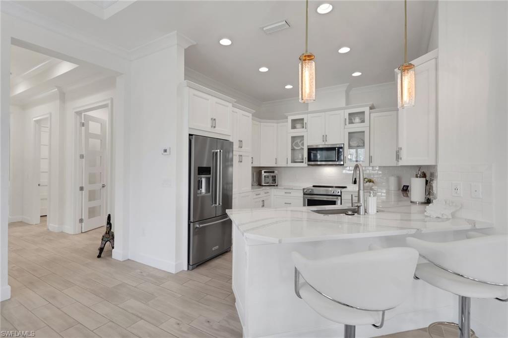 6367 Negril Isle DR