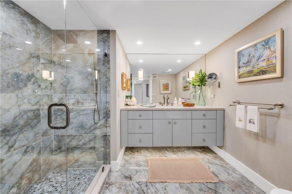 WILDERNESS COUNTRY CLUB - Residential