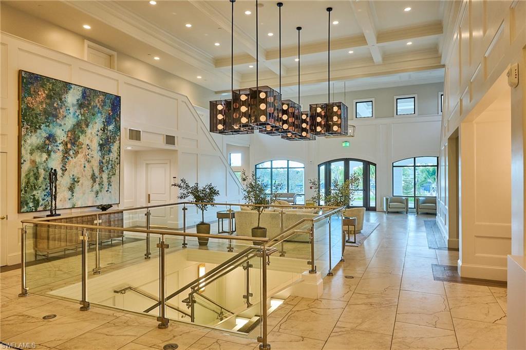 LANCASTER SQUARE - Residential