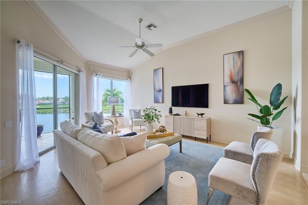 LANCASTER SQUARE - Residential