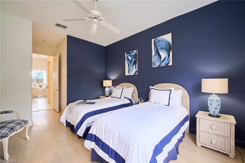 LANCASTER SQUARE - Residential