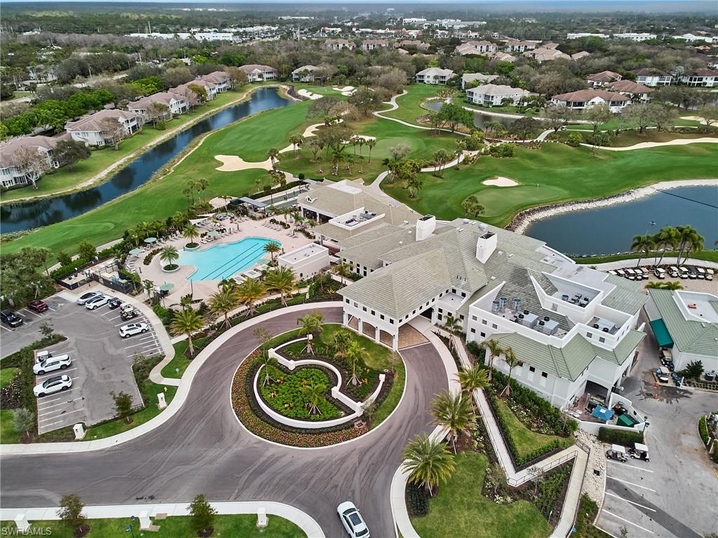 LANCASTER SQUARE - Residential