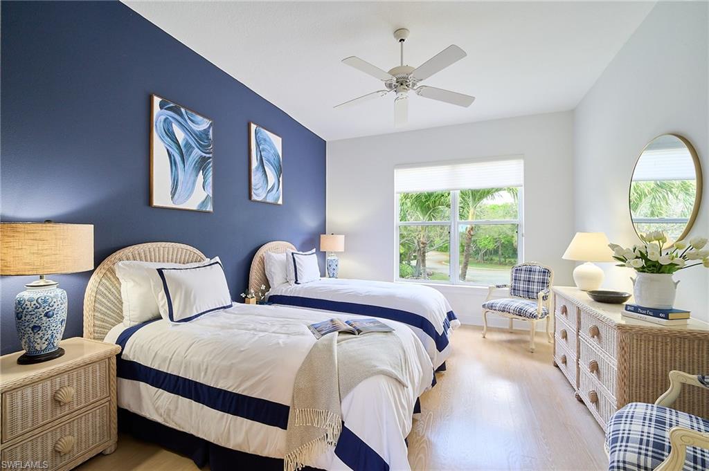 LANCASTER SQUARE - Residential