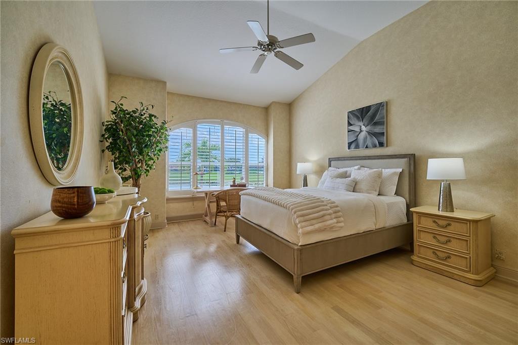 LANCASTER SQUARE - Residential