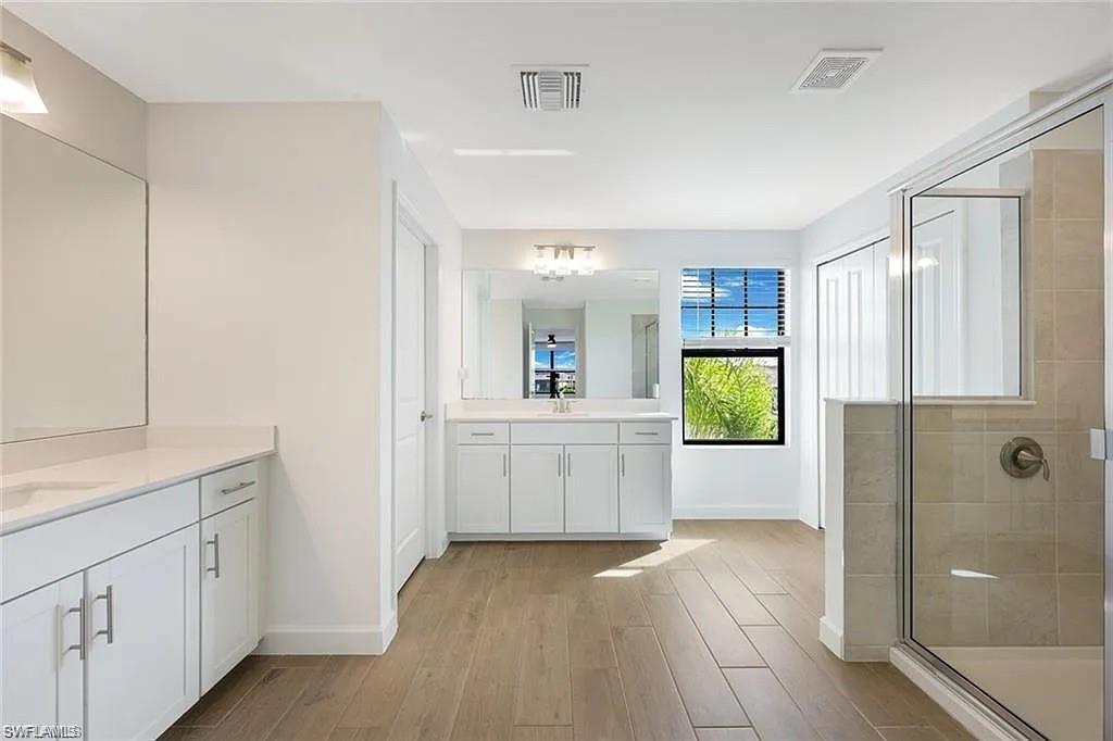 VERDANA VILLAGE - Residential Lease