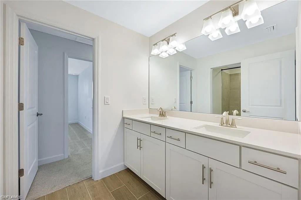 VERDANA VILLAGE - Residential Lease