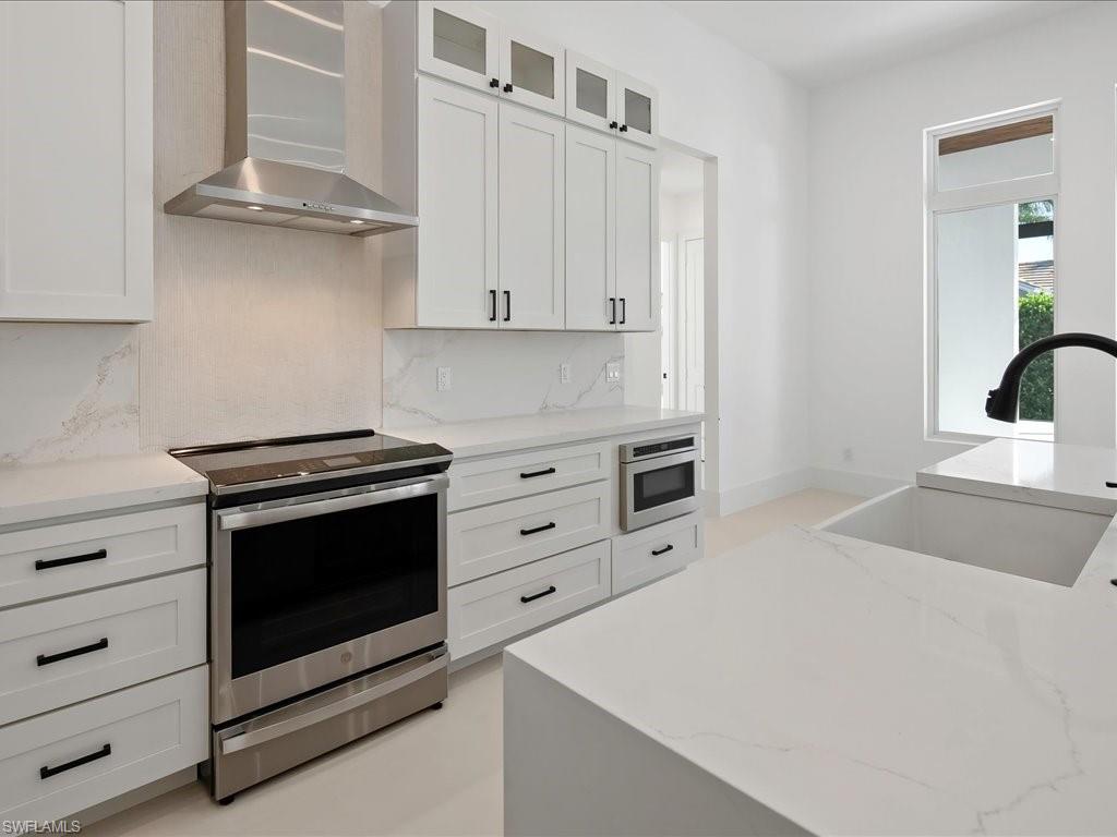 MARCO ISLAND - Residential