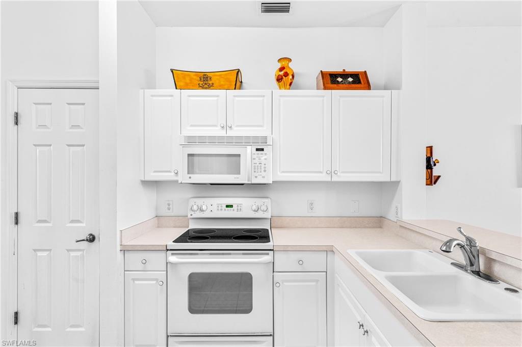 BRITANNIA III - Residential