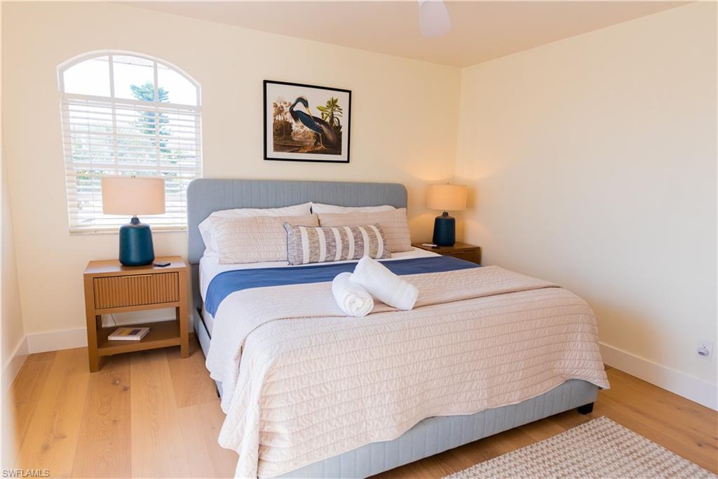 NAPLES PARK - Residential